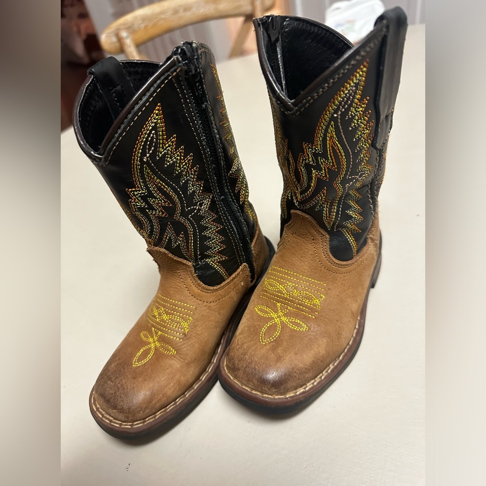 J. B. Dillon Kids boots